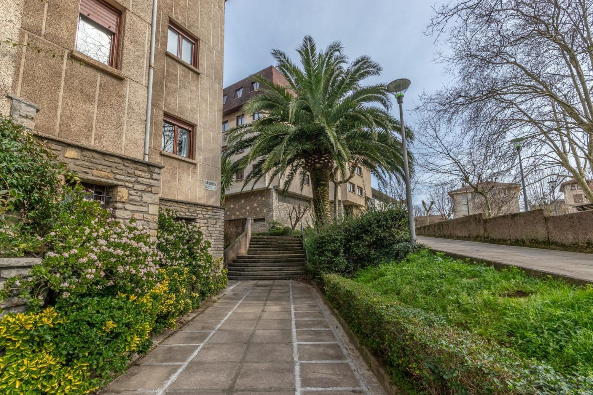 Arkotxa Apartment By People Rentals Getxo Exterior foto